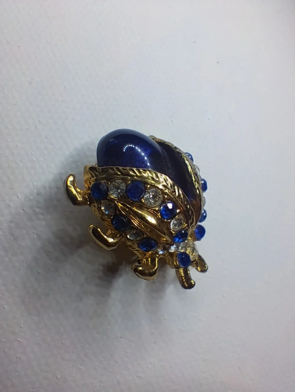Vintage Royal Blue Jelly Belly Ladybug Brooch Gold Tone Rhinestone Pin